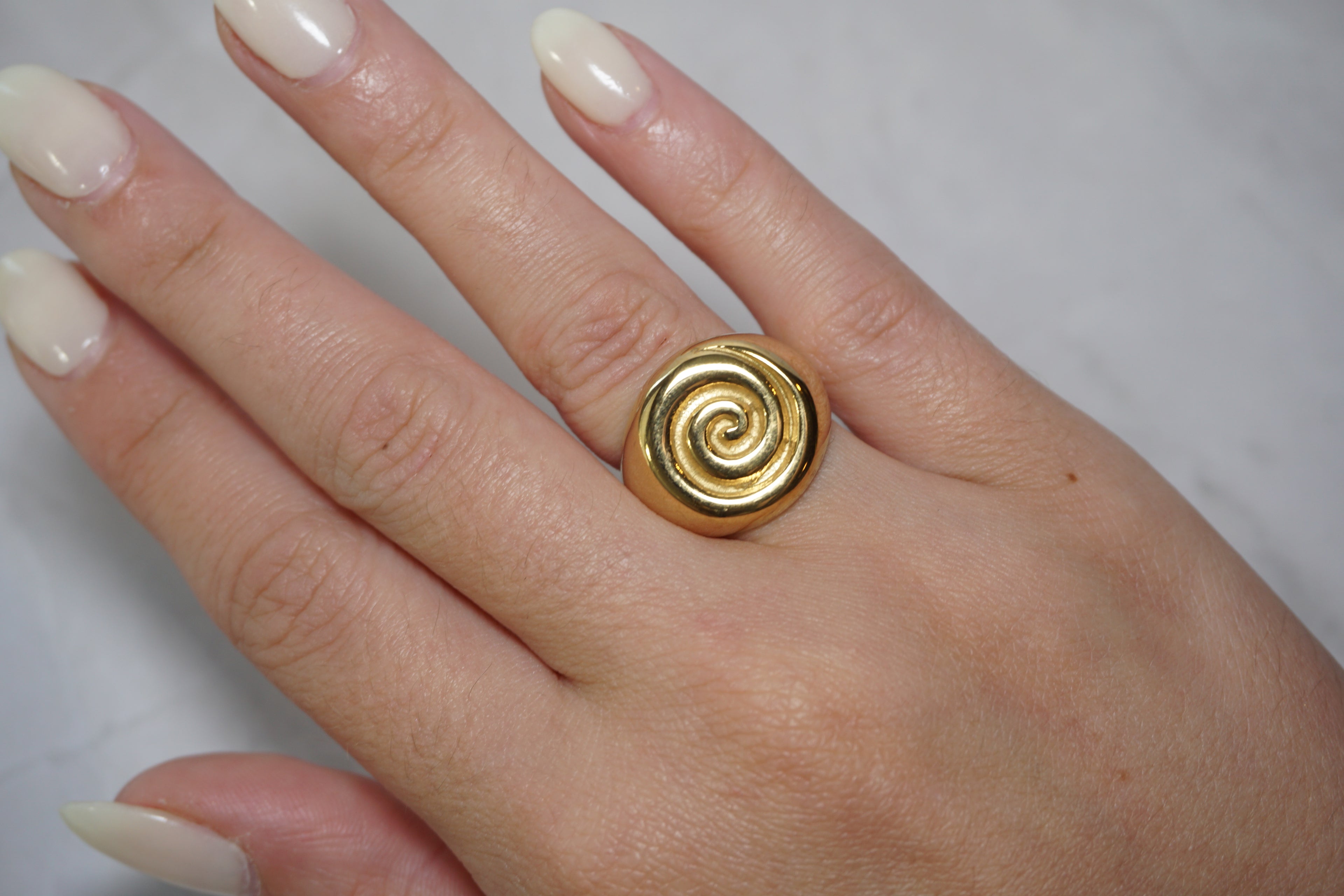 Spiral ring